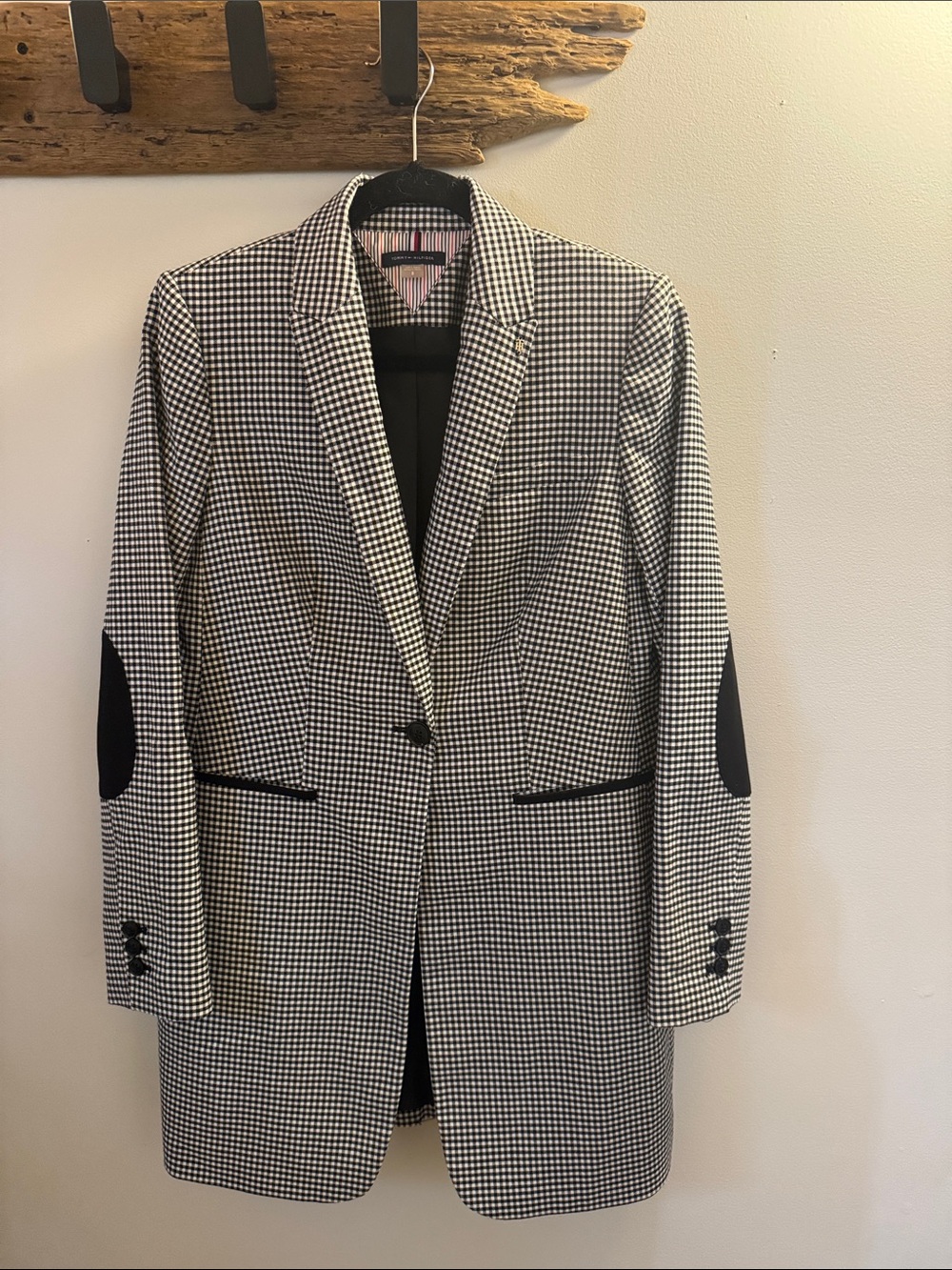 Tommy Hilfiger Black & White Houndstooth Blazer patch elbows women’s 8